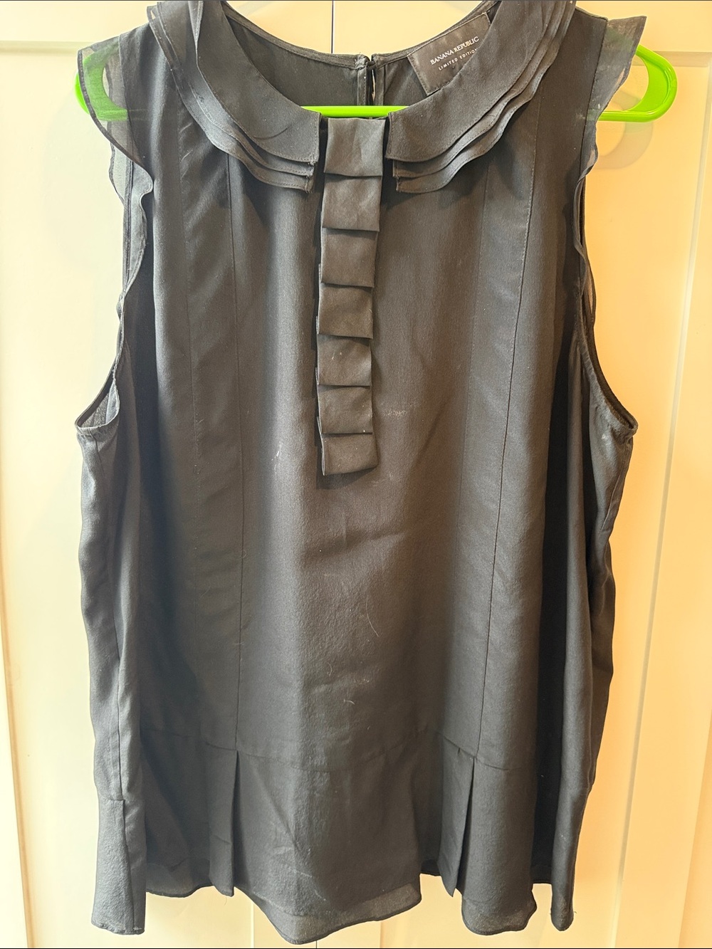 Banana Republic Black Ruffle-Tab Sleeveless Camisole